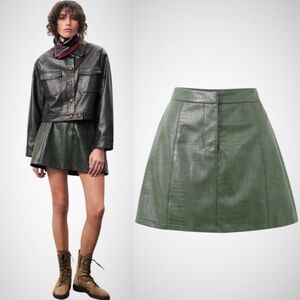 ☆FRNCH PARIS Green Croc-Embossed Mini Skirt☆